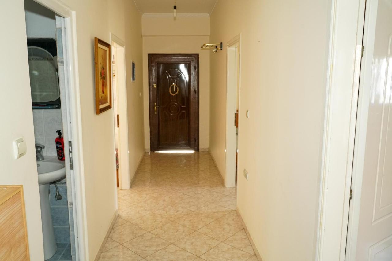 Connie's Apartments Saranda Extérieur photo